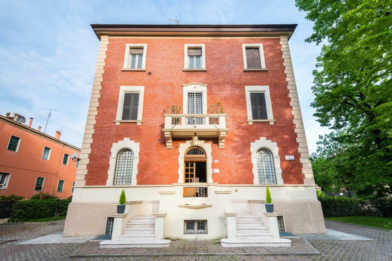 Villa Savioli Room & Breakfast Bologna Exterior photo